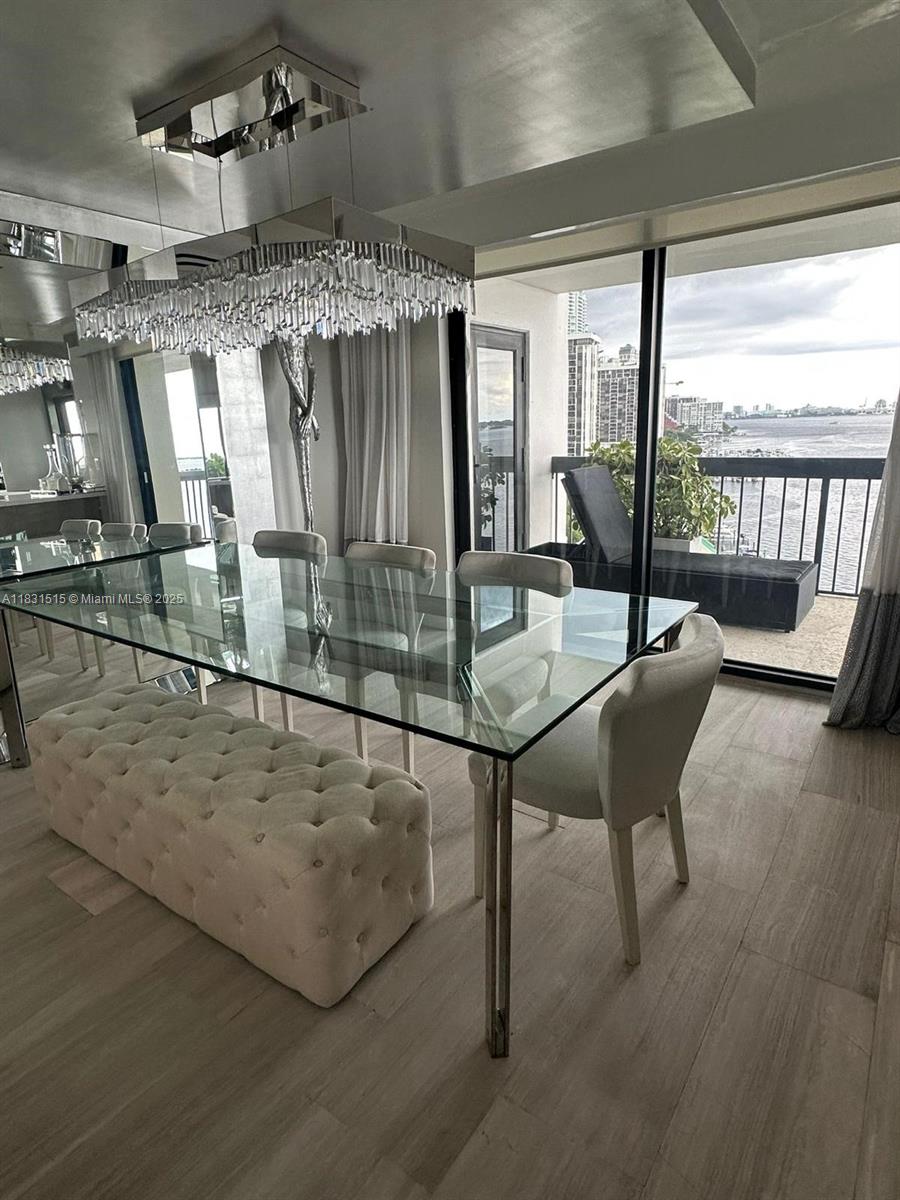 BRICKELL BAY CLUB CONDO - Residential