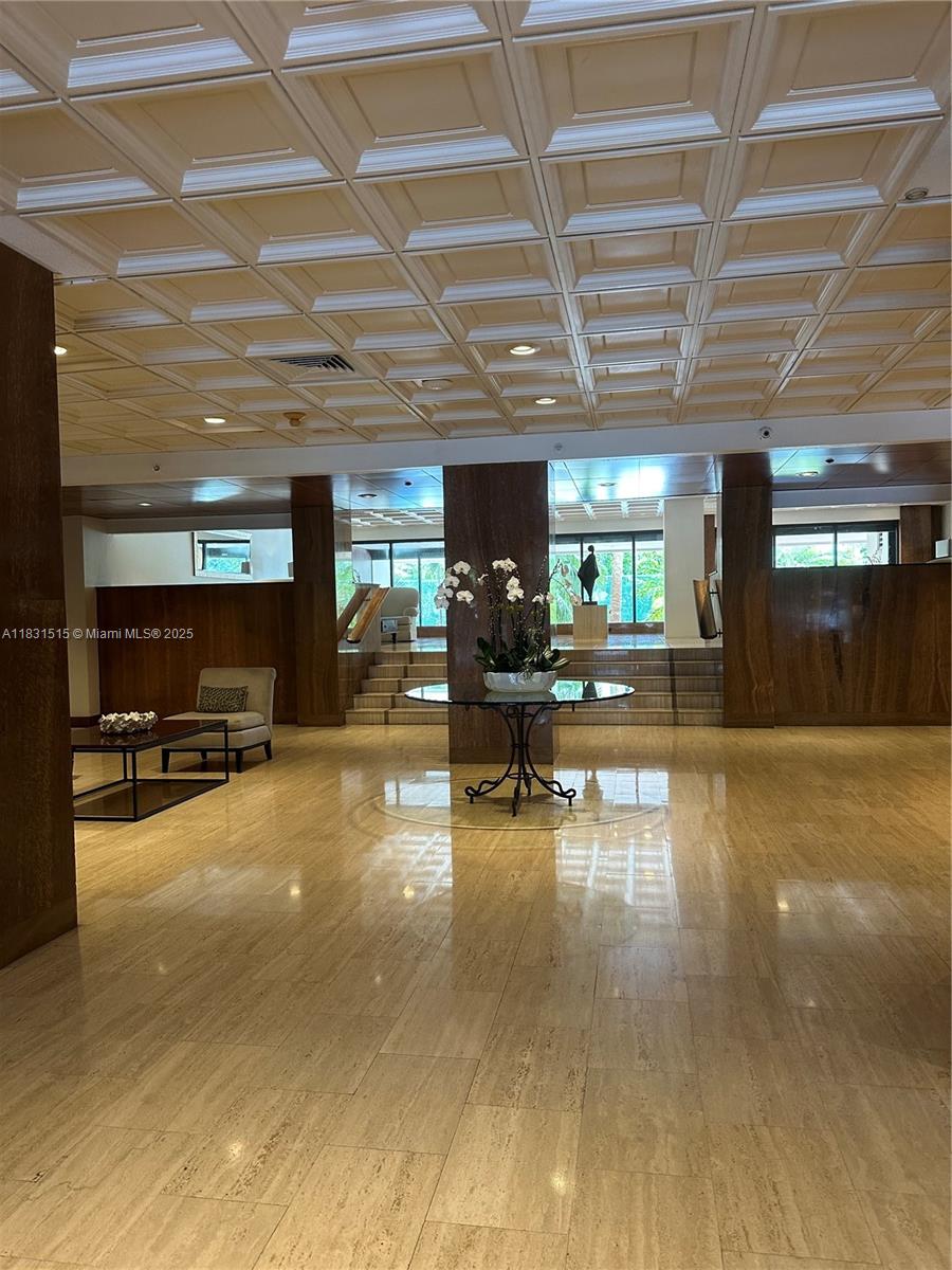 BRICKELL BAY CLUB CONDO - Residential