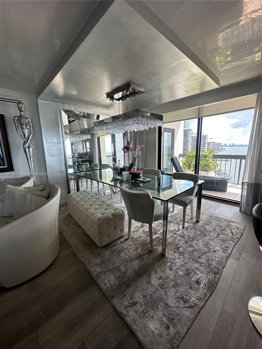 BRICKELL BAY CLUB CONDO - Residential