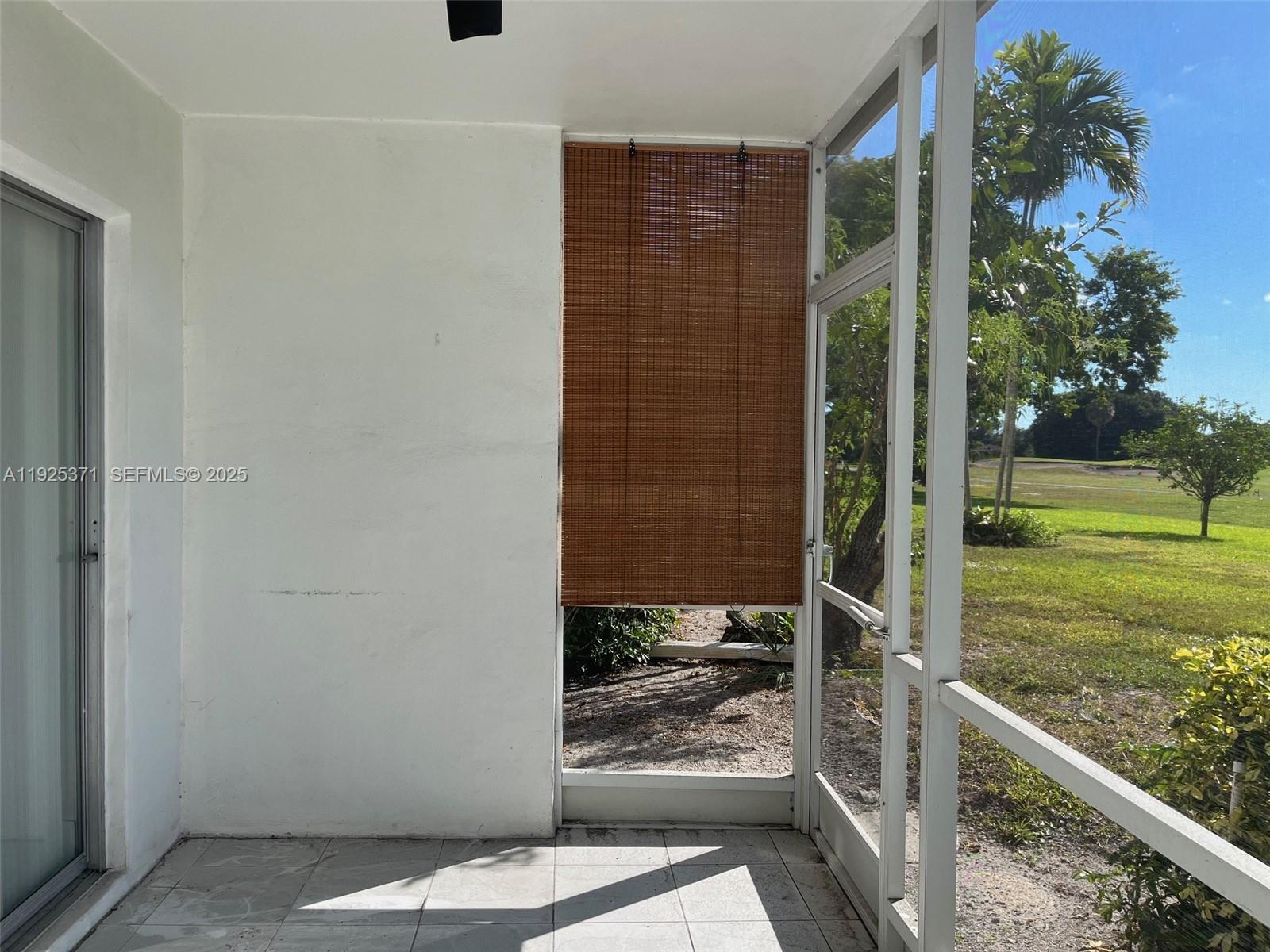 NO 9 PALM-AIRE COUNTRY CL - Residential Lease