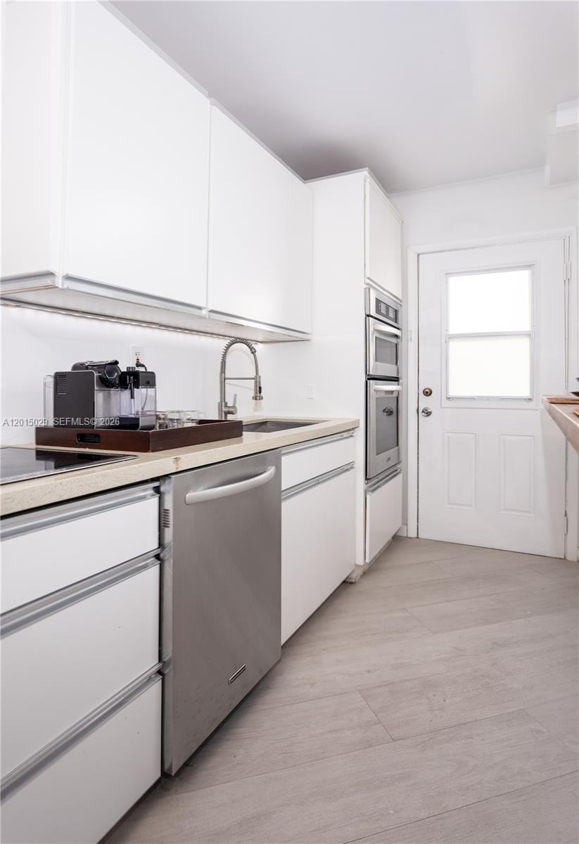 525 MERIDIAN CONDO - Residential Lease