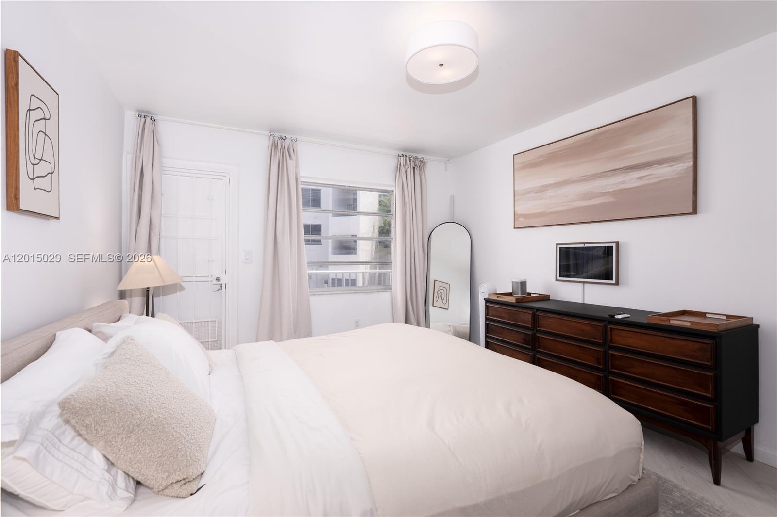 525 MERIDIAN CONDO - Residential Lease