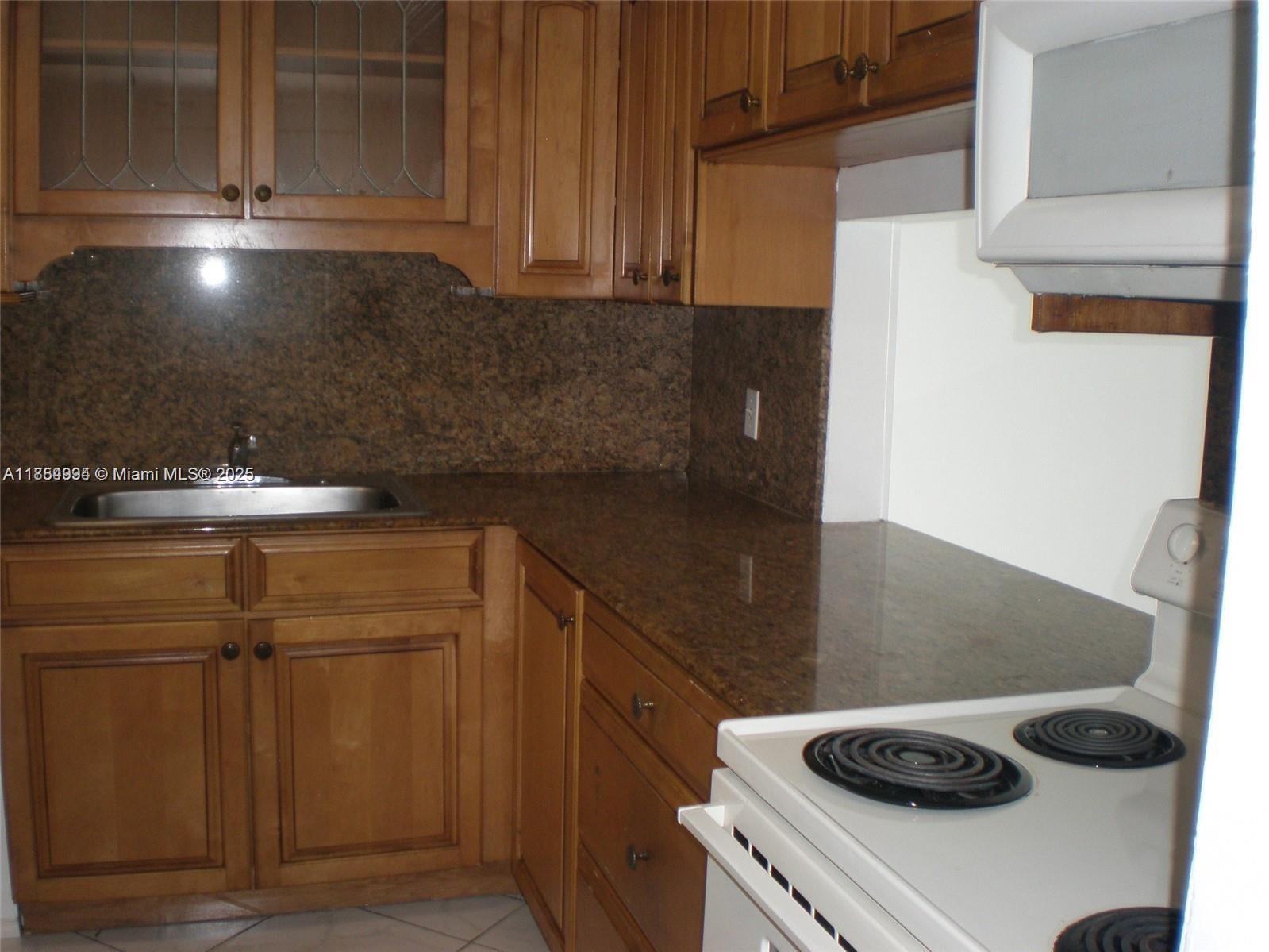 1460 NE 169th St 310