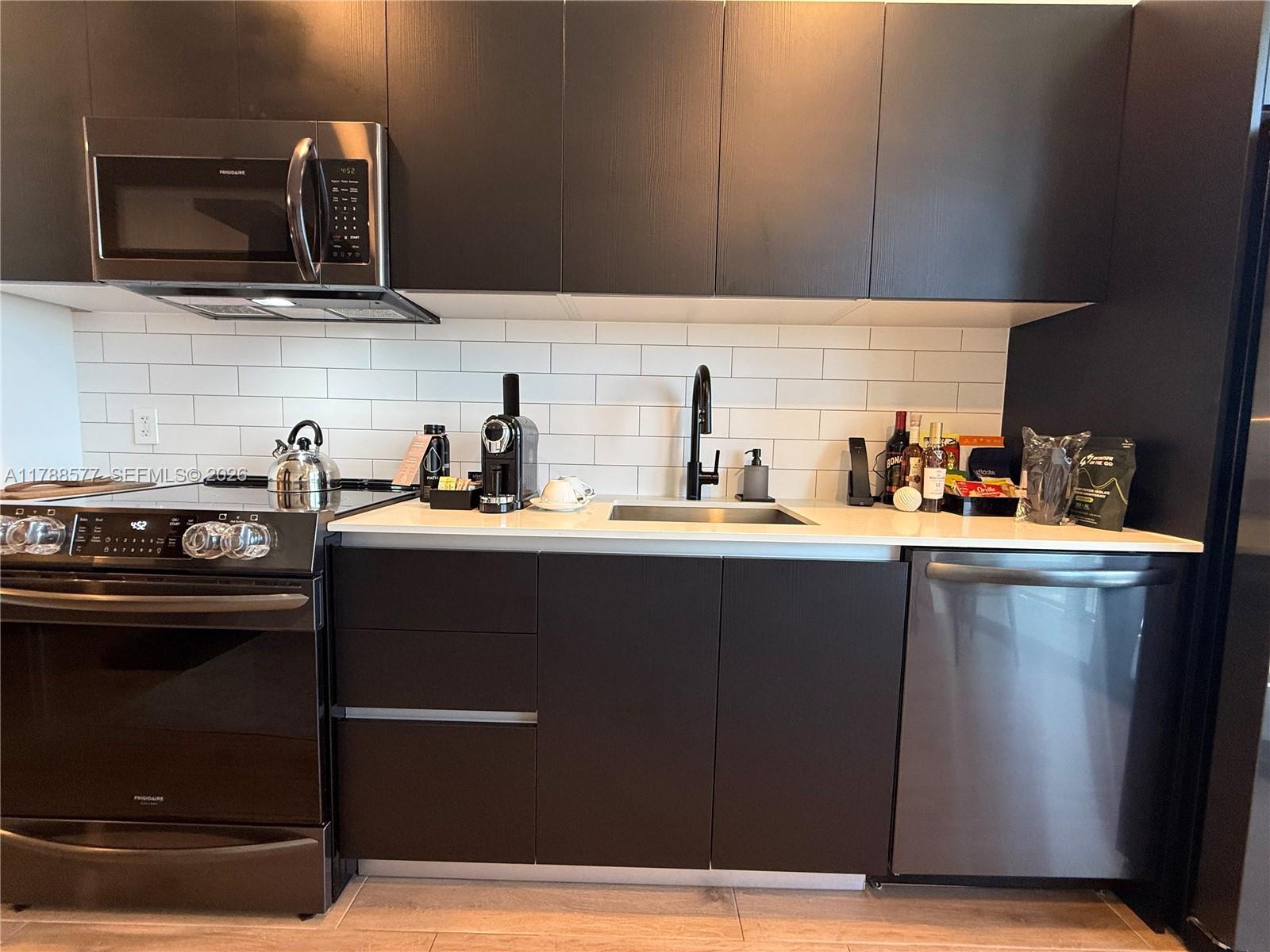 MAP OF MIAMI DADE CO. FL. - Residential