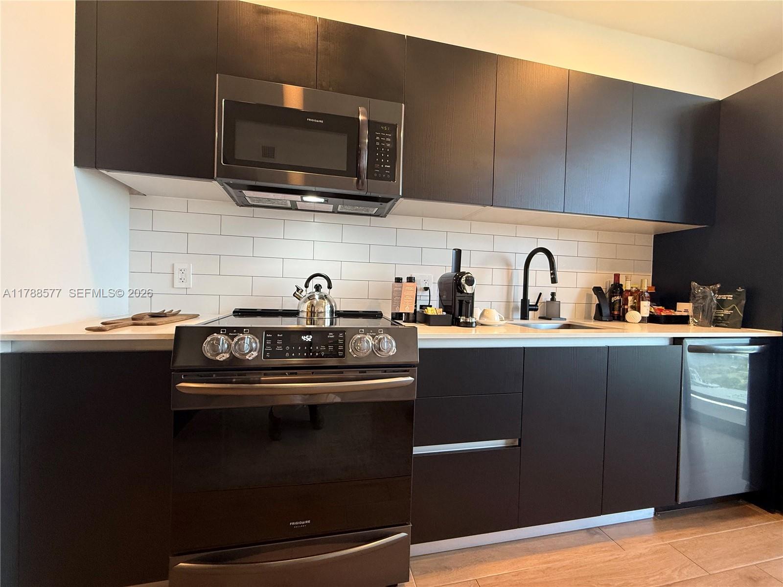 MAP OF MIAMI DADE CO. FL. - Residential