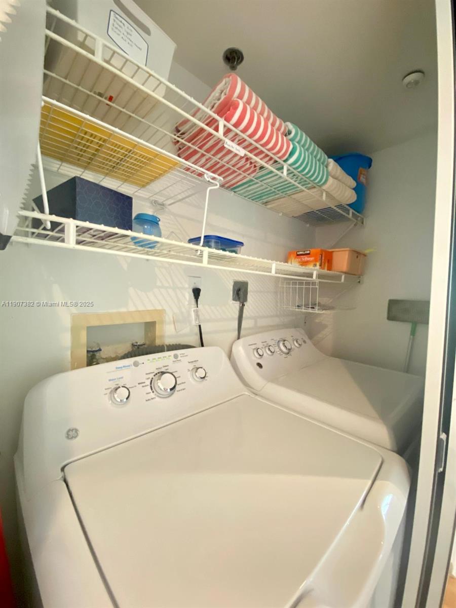 THE YACHT CLUB AT AVENTUR - Residential