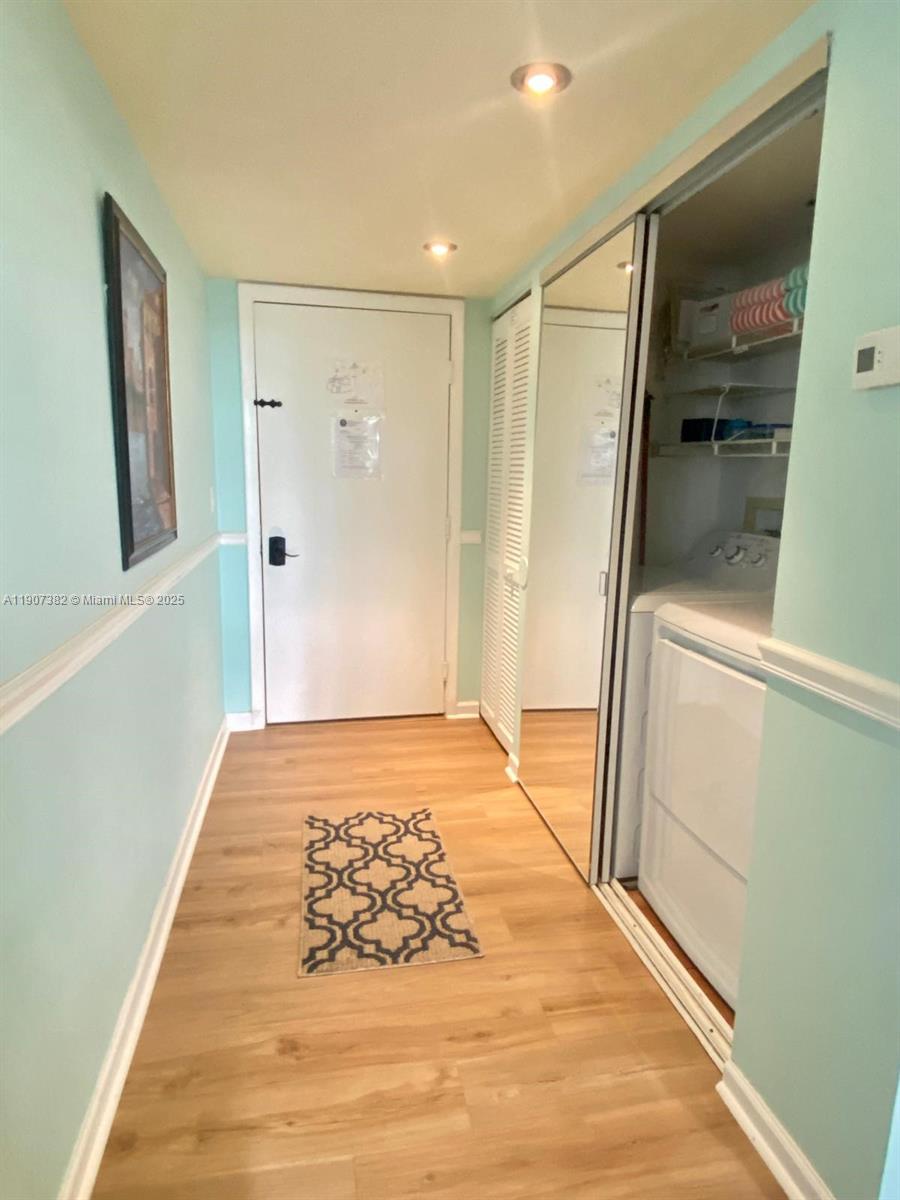 THE YACHT CLUB AT AVENTUR - Residential