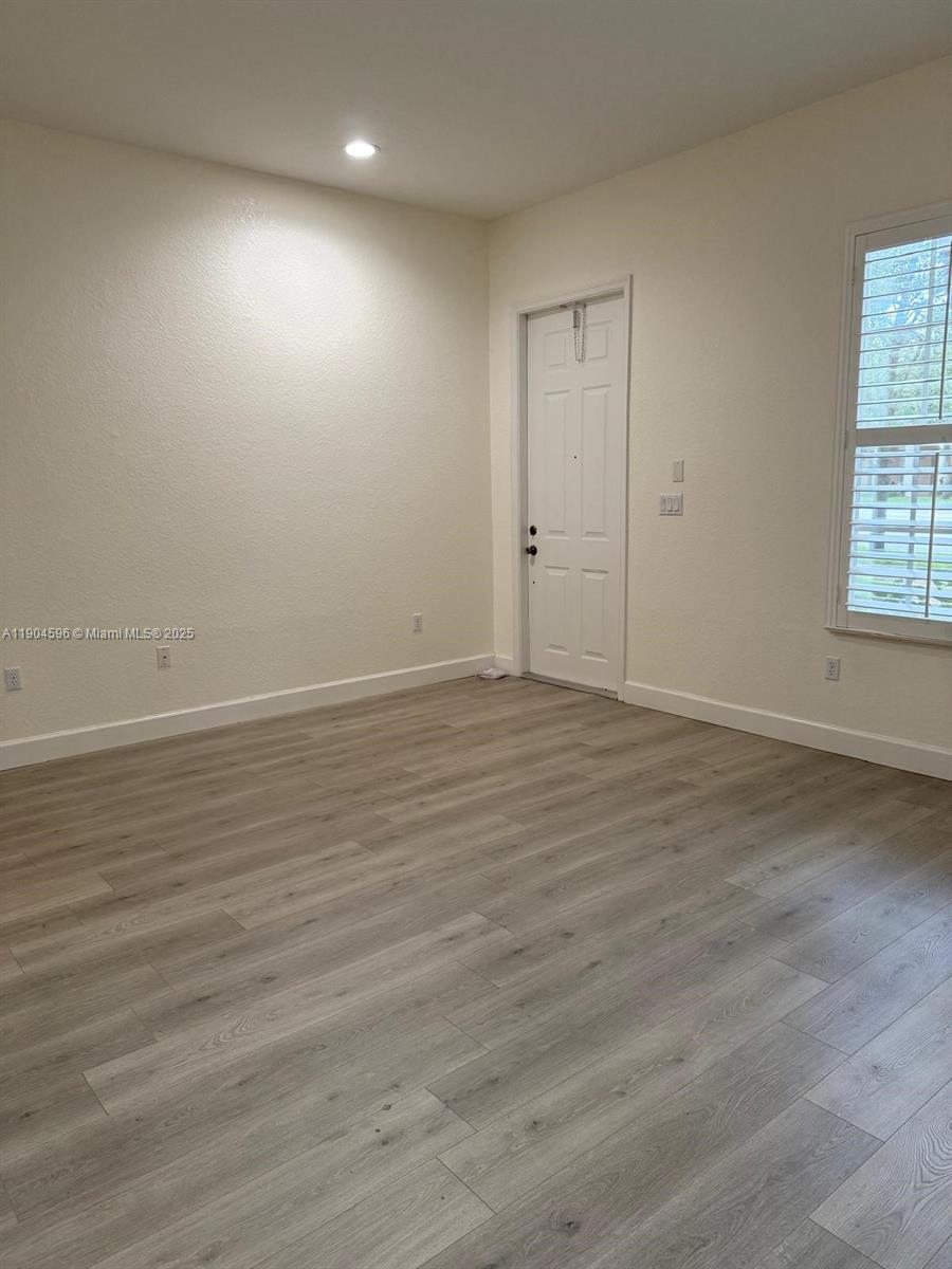 MEADOW PINES - Residential Lease