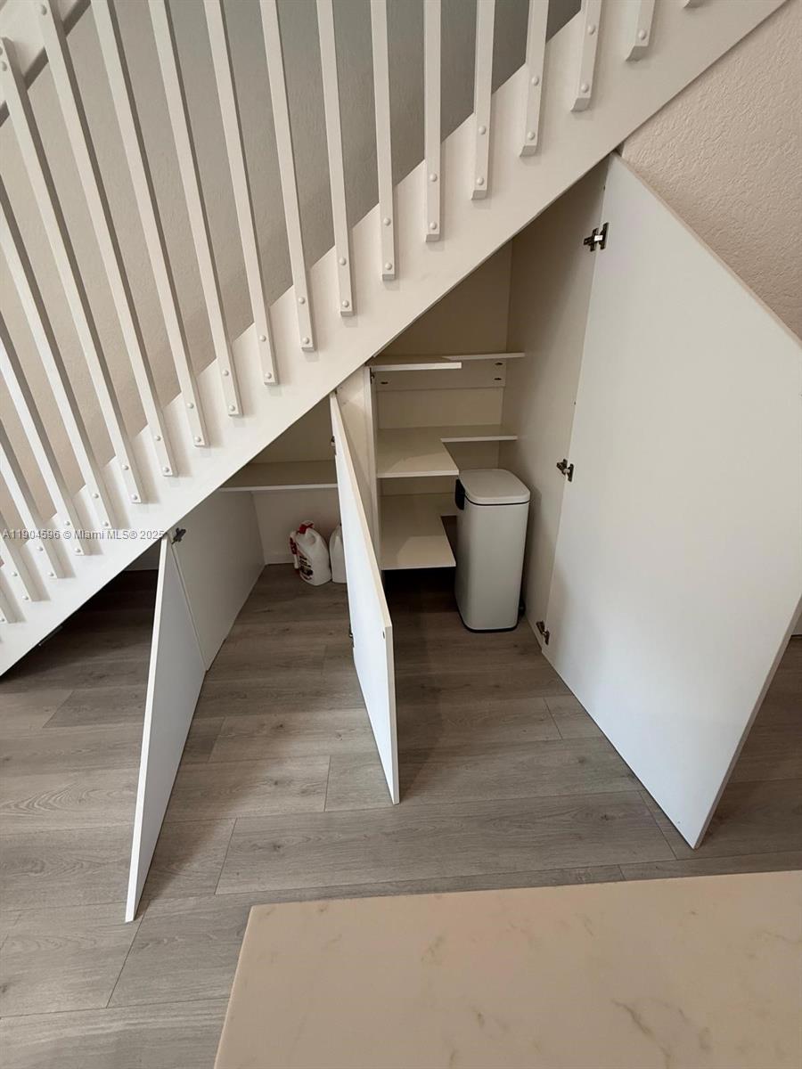 MEADOW PINES - Residential Lease