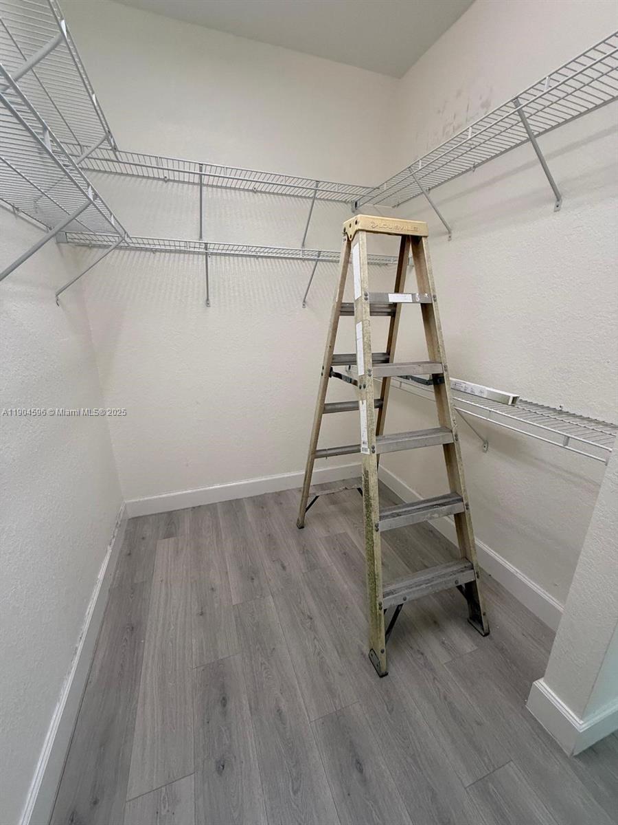 MEADOW PINES - Residential Lease