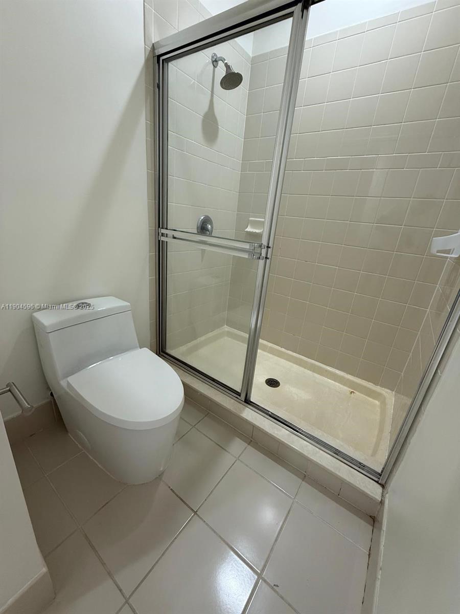 MEADOW PINES - Residential Lease