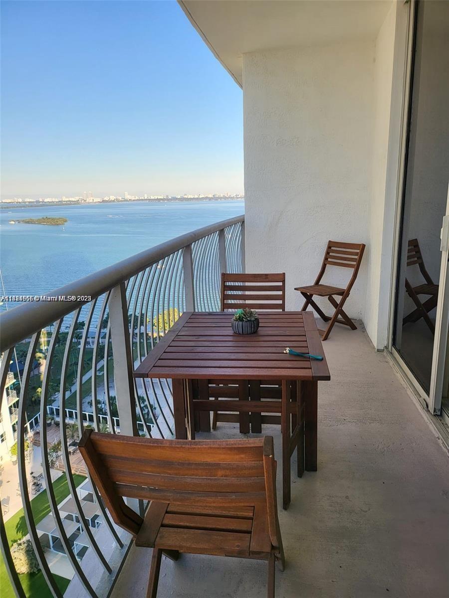 1750 N Bayshore Dr 2207, Miami, Broward County, Florida - 1 Bathrooms - 