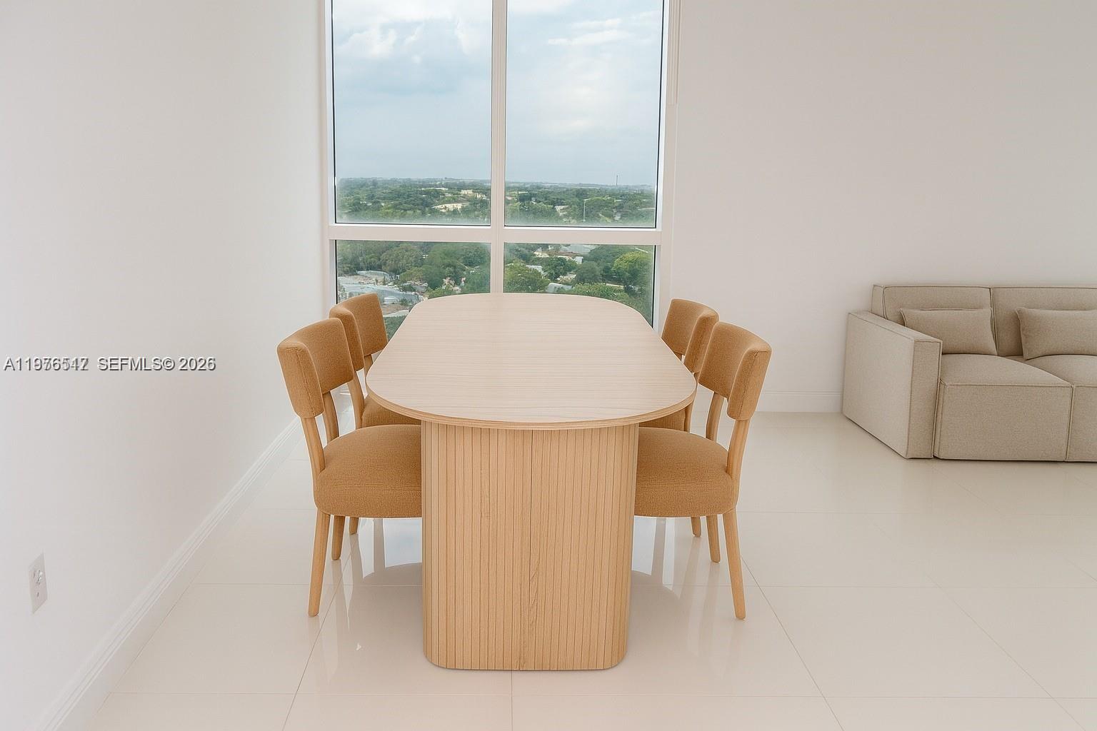 TERRAZAS RIVERPARK VILLAG - Residential Lease