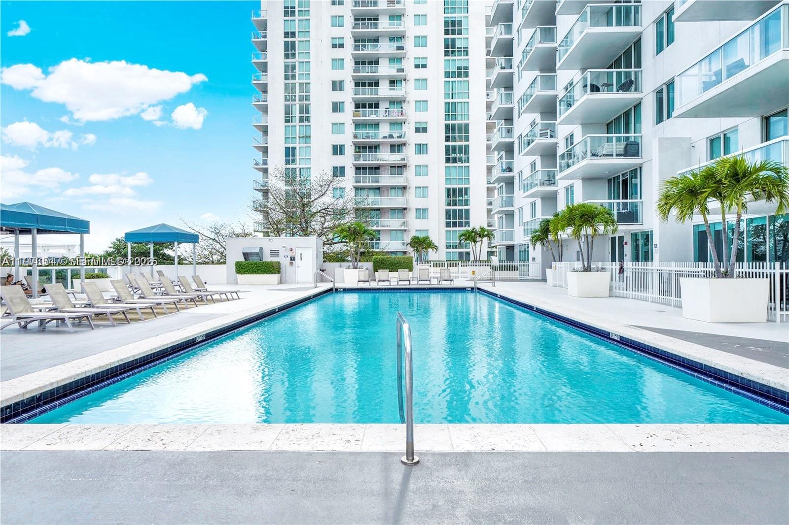 TERRAZAS RIVERPARK VILLAG - Residential Lease