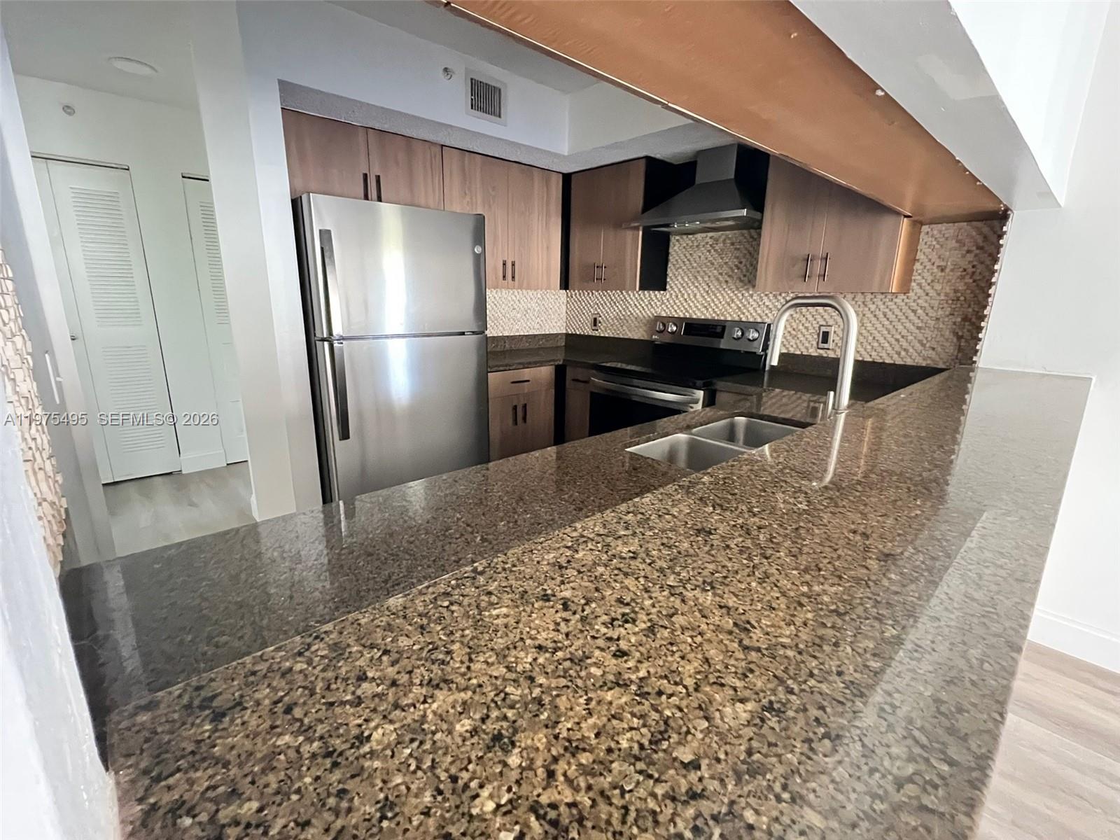 PINEHURST CLUB CONDO - Residential Lease