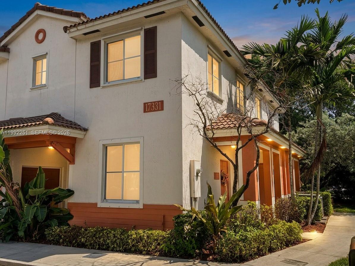 SOLABELLA CONDO - Residential Lease