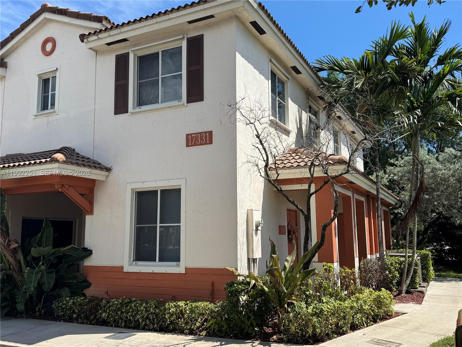 SOLABELLA CONDO - Residential Lease