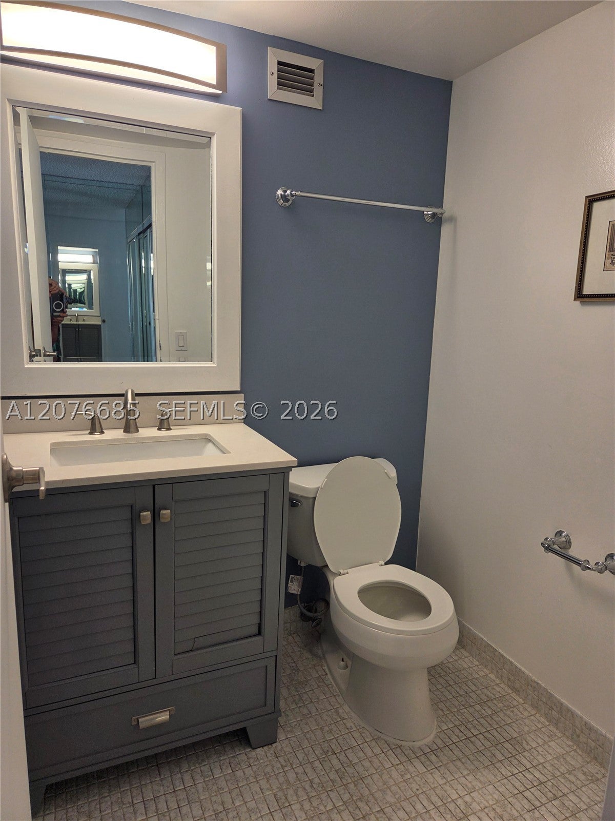 501 Three Islands Blvd 209