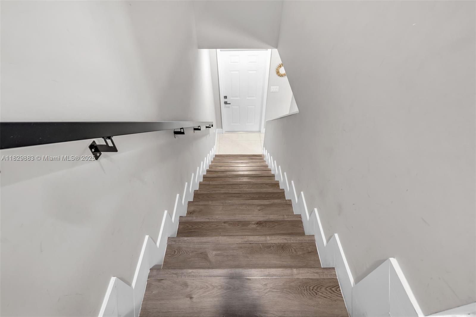 NORTH LAUDERDALE - Residential