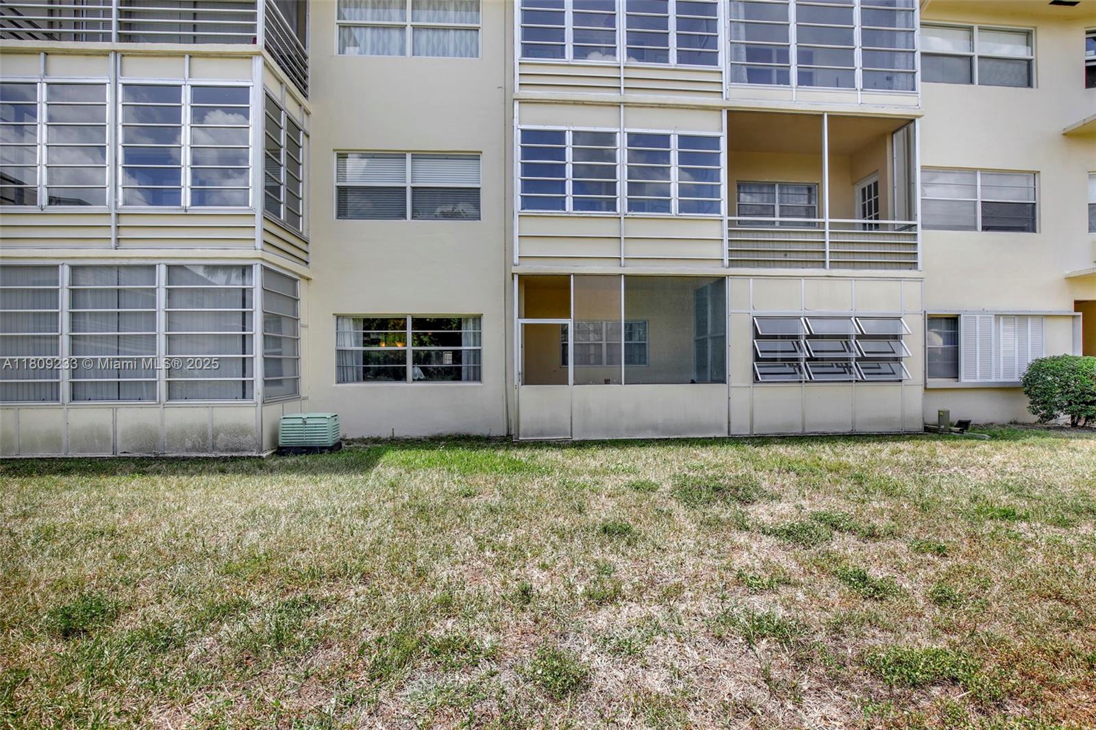 Lauderhill East - Residential