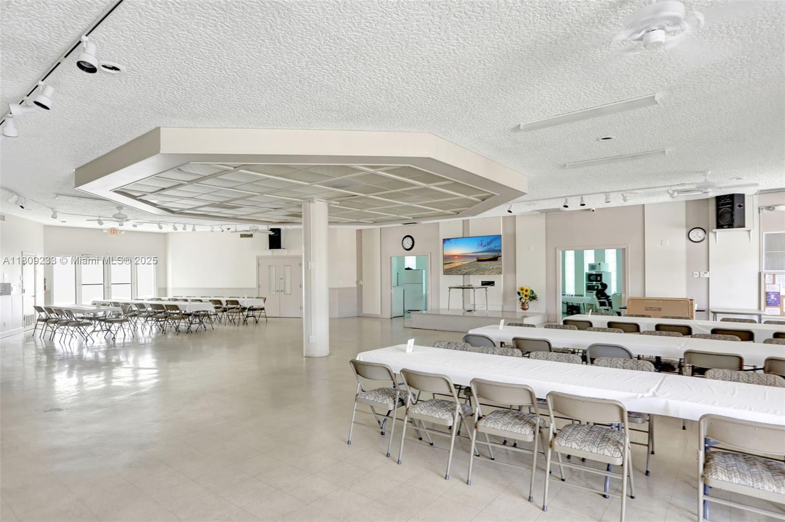 Lauderhill East - Residential