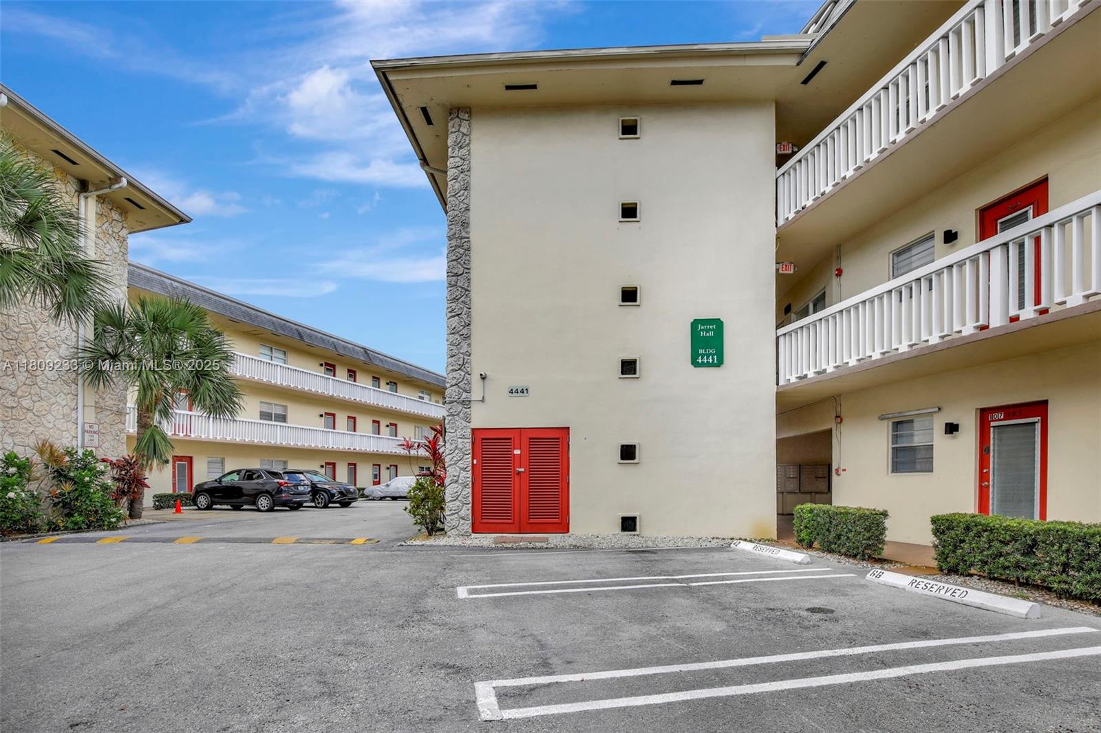 Lauderhill East - Residential