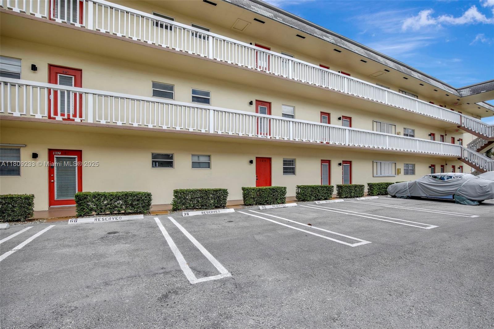 Lauderhill East - Residential