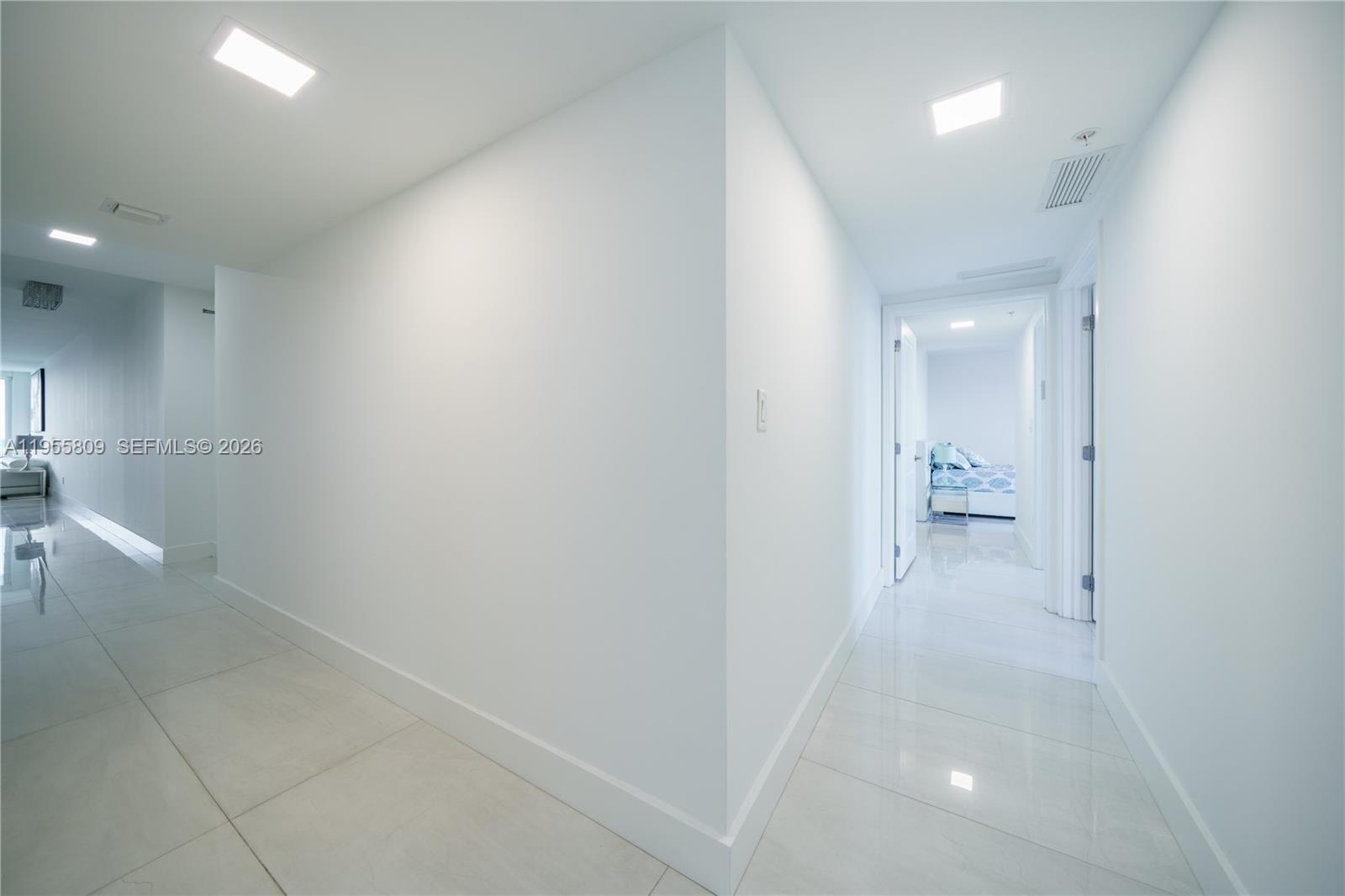 400 SUNNY ISLES CONDO WES - Residential