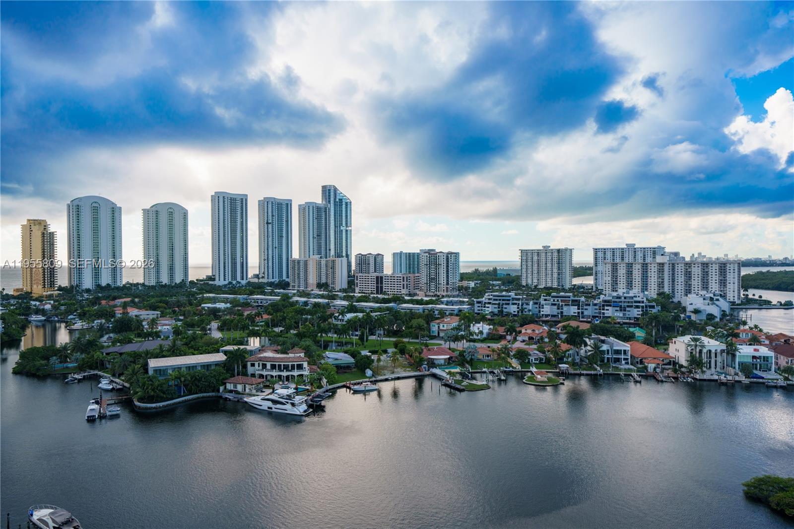 400 SUNNY ISLES CONDO WES - Residential