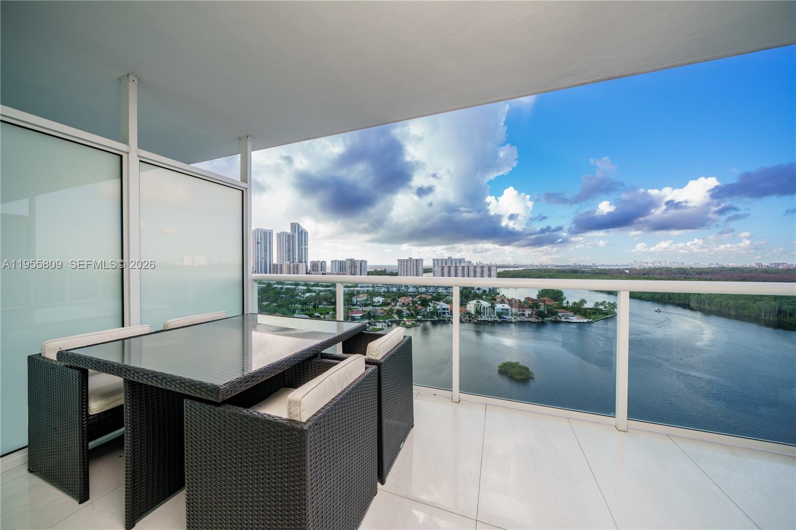 400 Sunny Isles Blvd 1704
