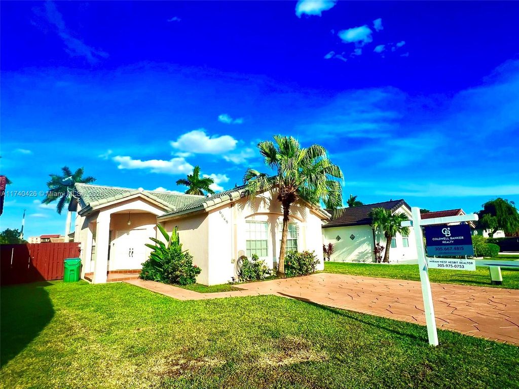 listing image 0