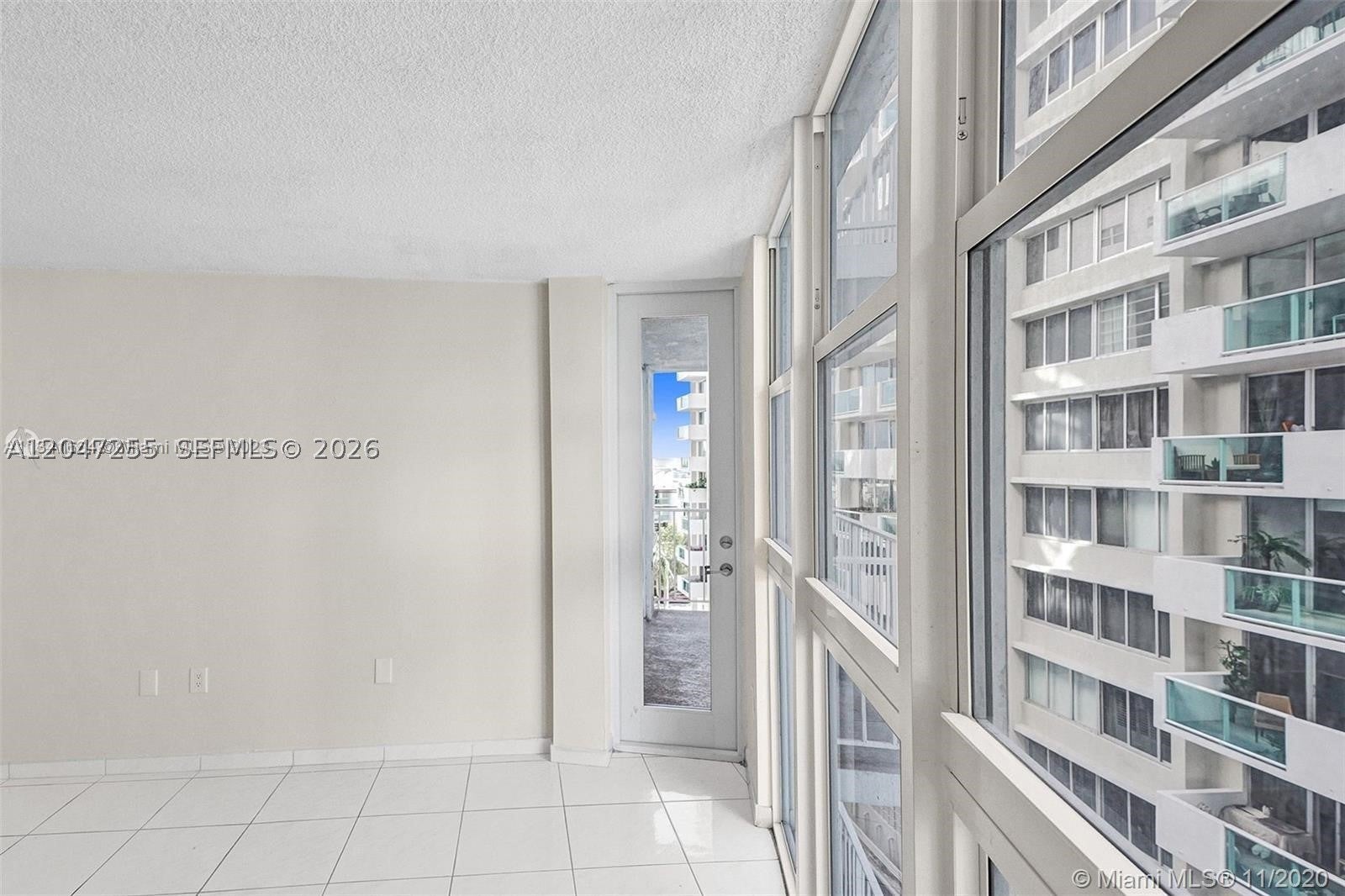 1228 West Ave 613