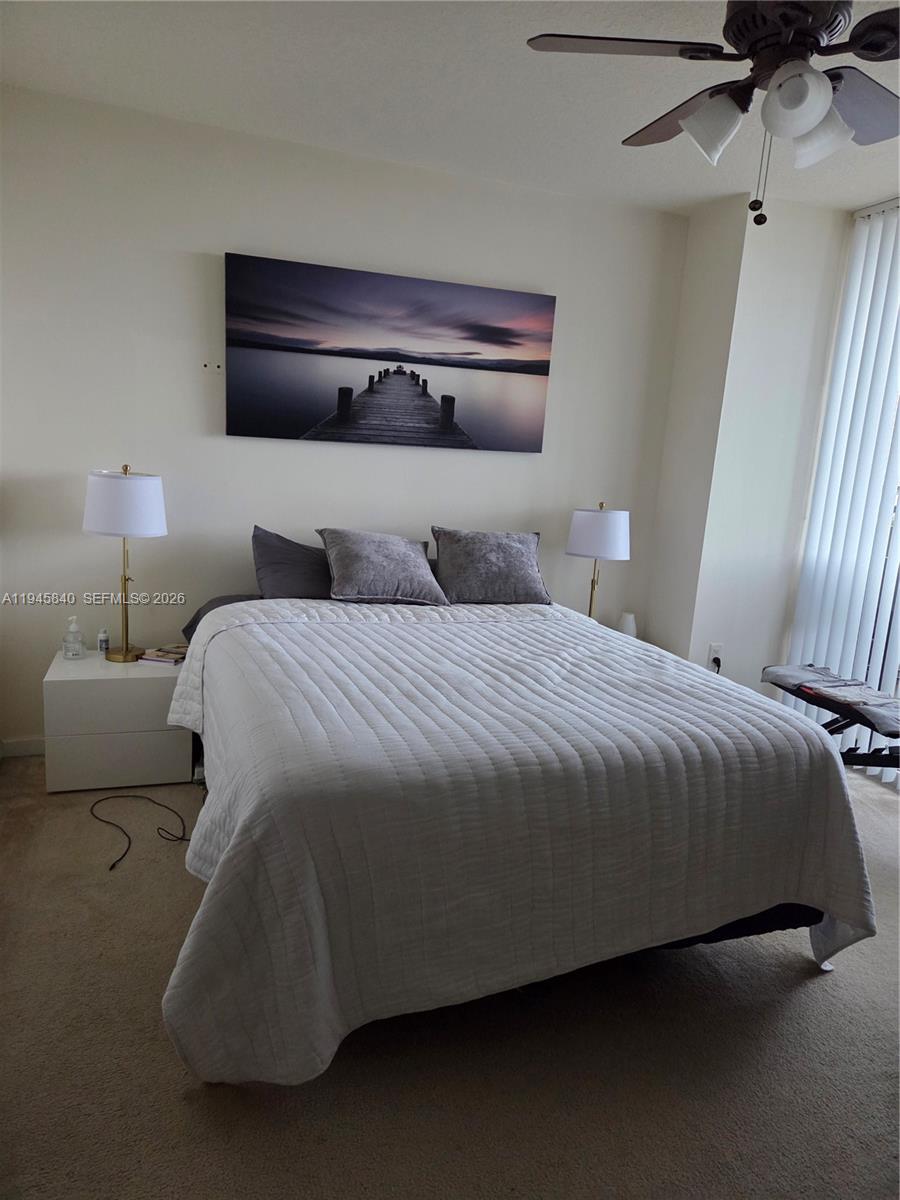 TURNBERRY ON THE GREEN CO - Residential