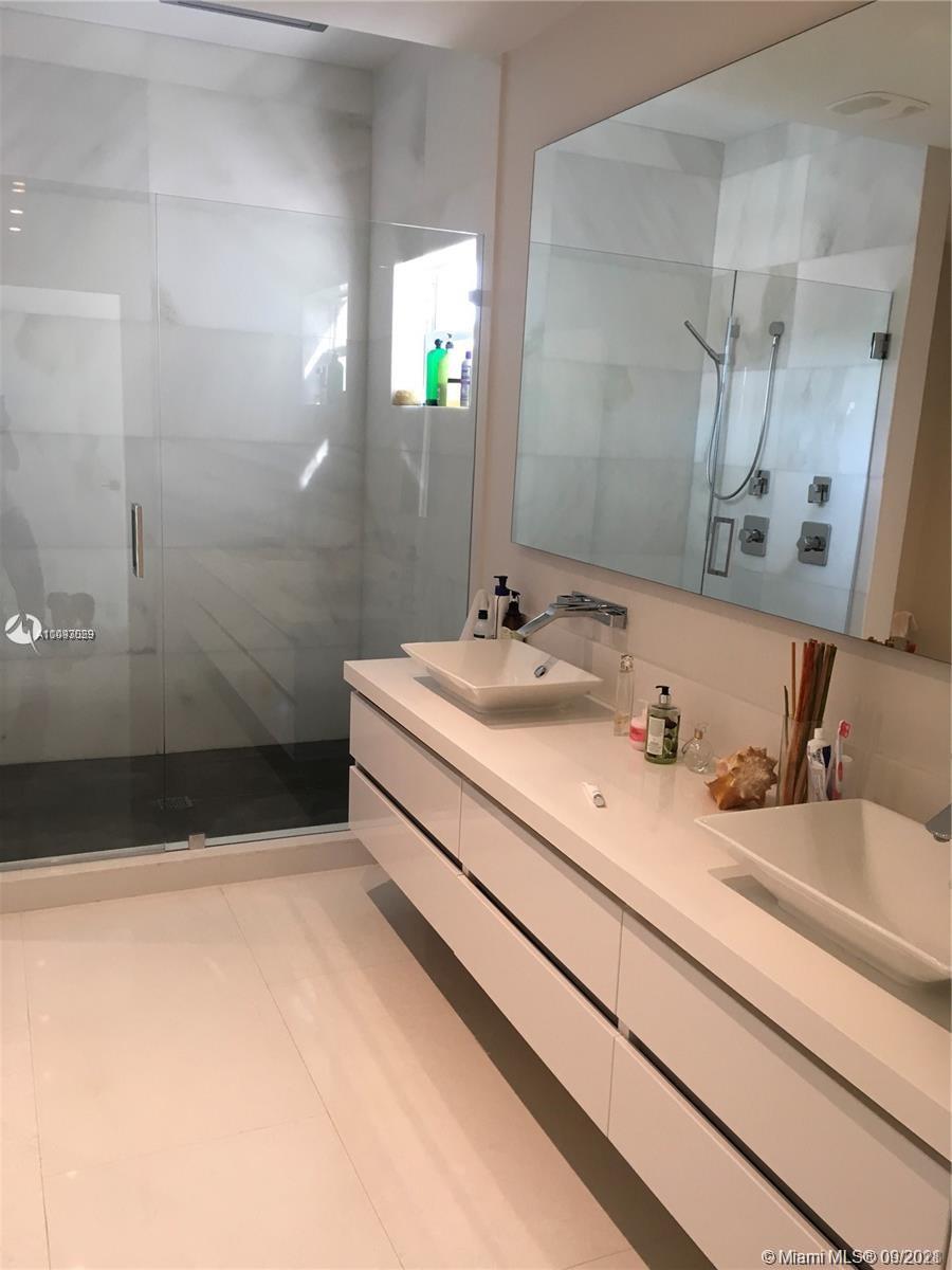 BISCAYNE KEY ESTATES - Residential