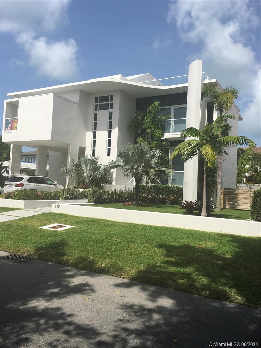 BISCAYNE KEY ESTATES - Residential