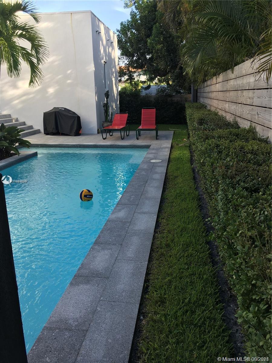 BISCAYNE KEY ESTATES - Residential