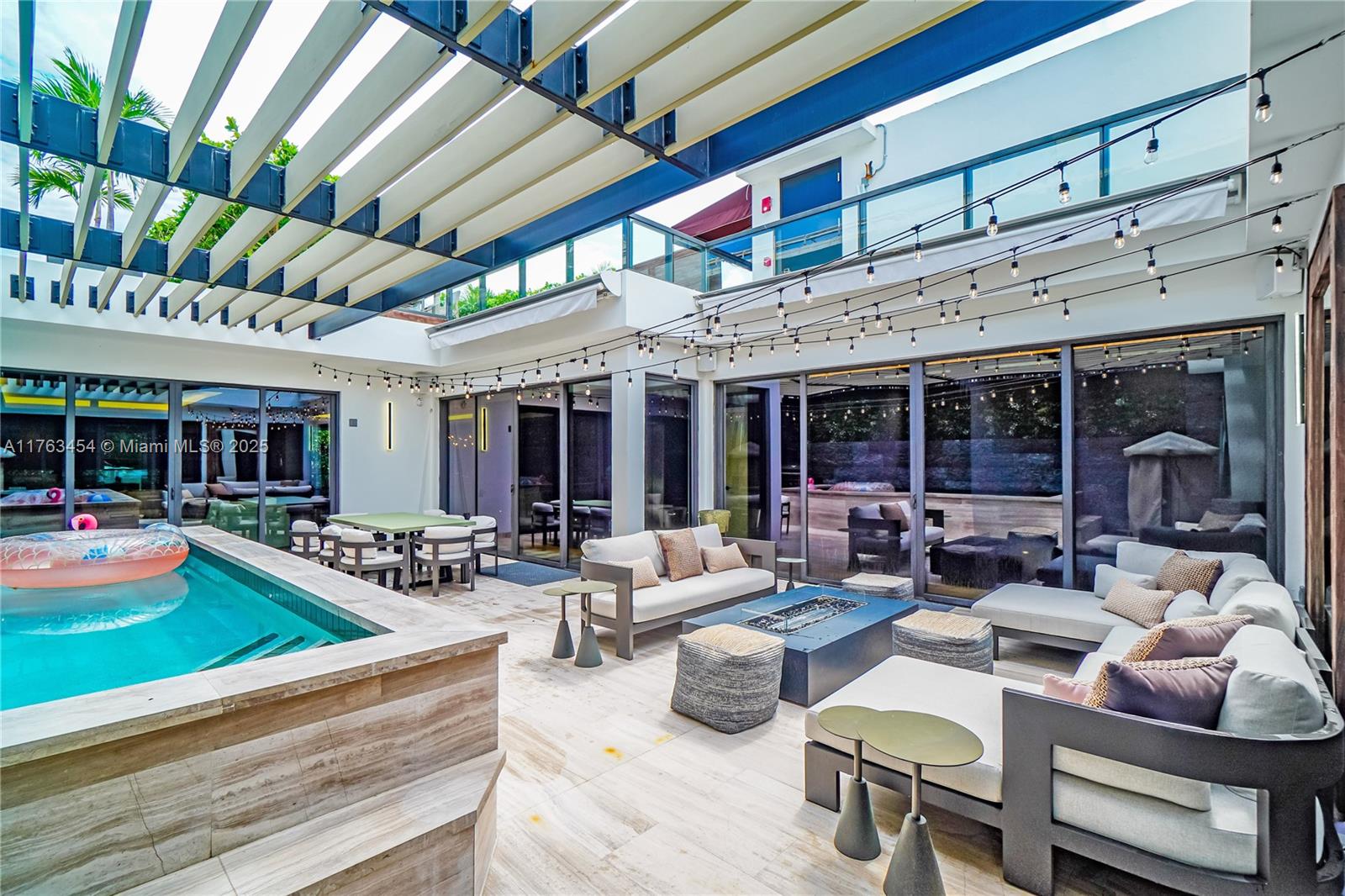 350 MERIDIAN CONDO - Residential