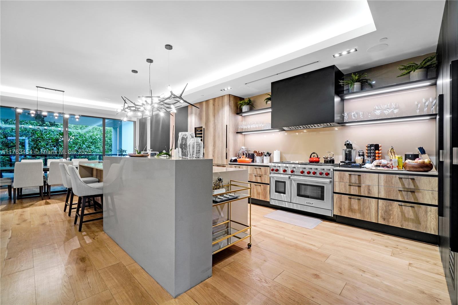 350 MERIDIAN CONDO - Residential
