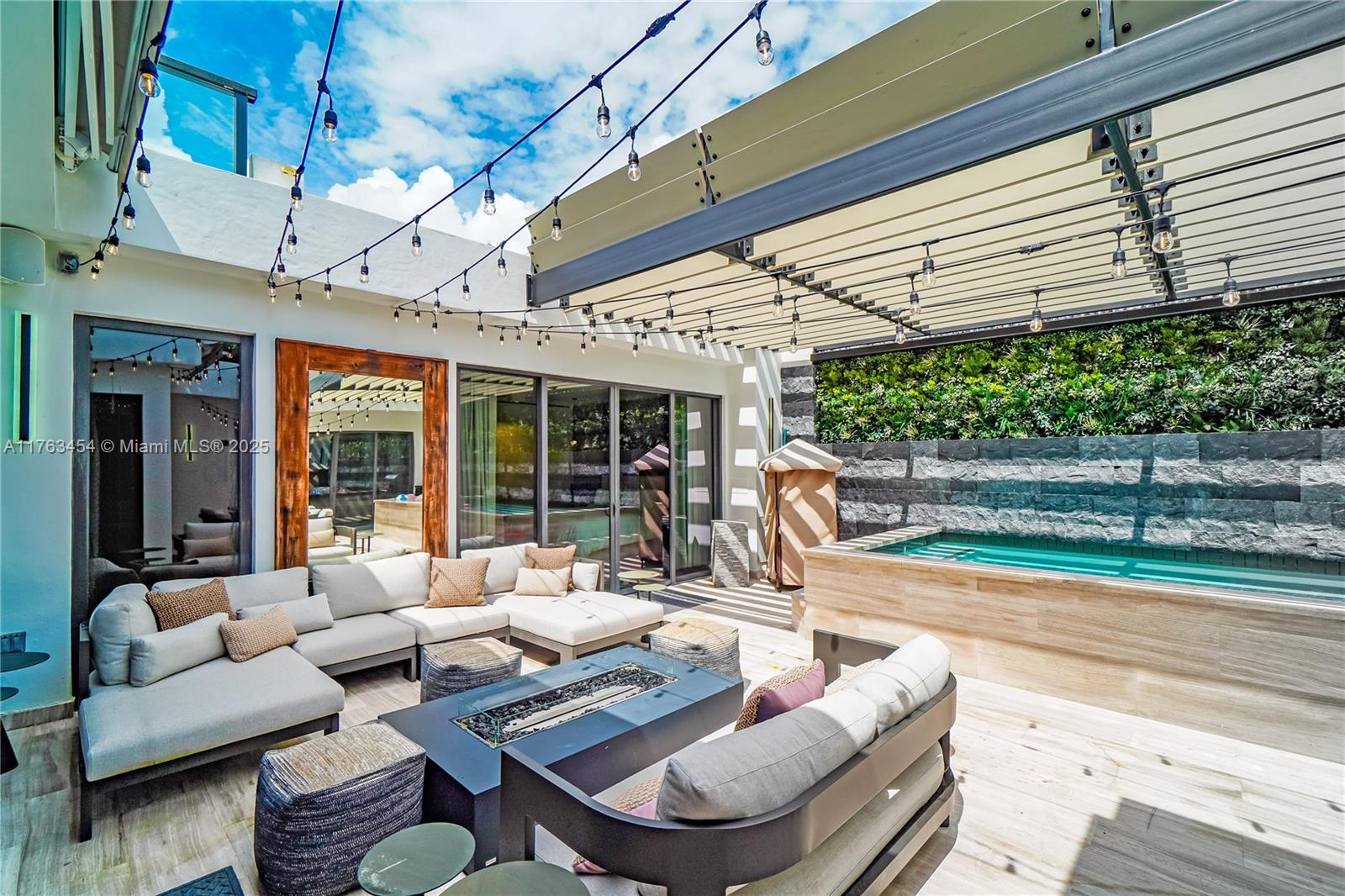 350 MERIDIAN CONDO - Residential