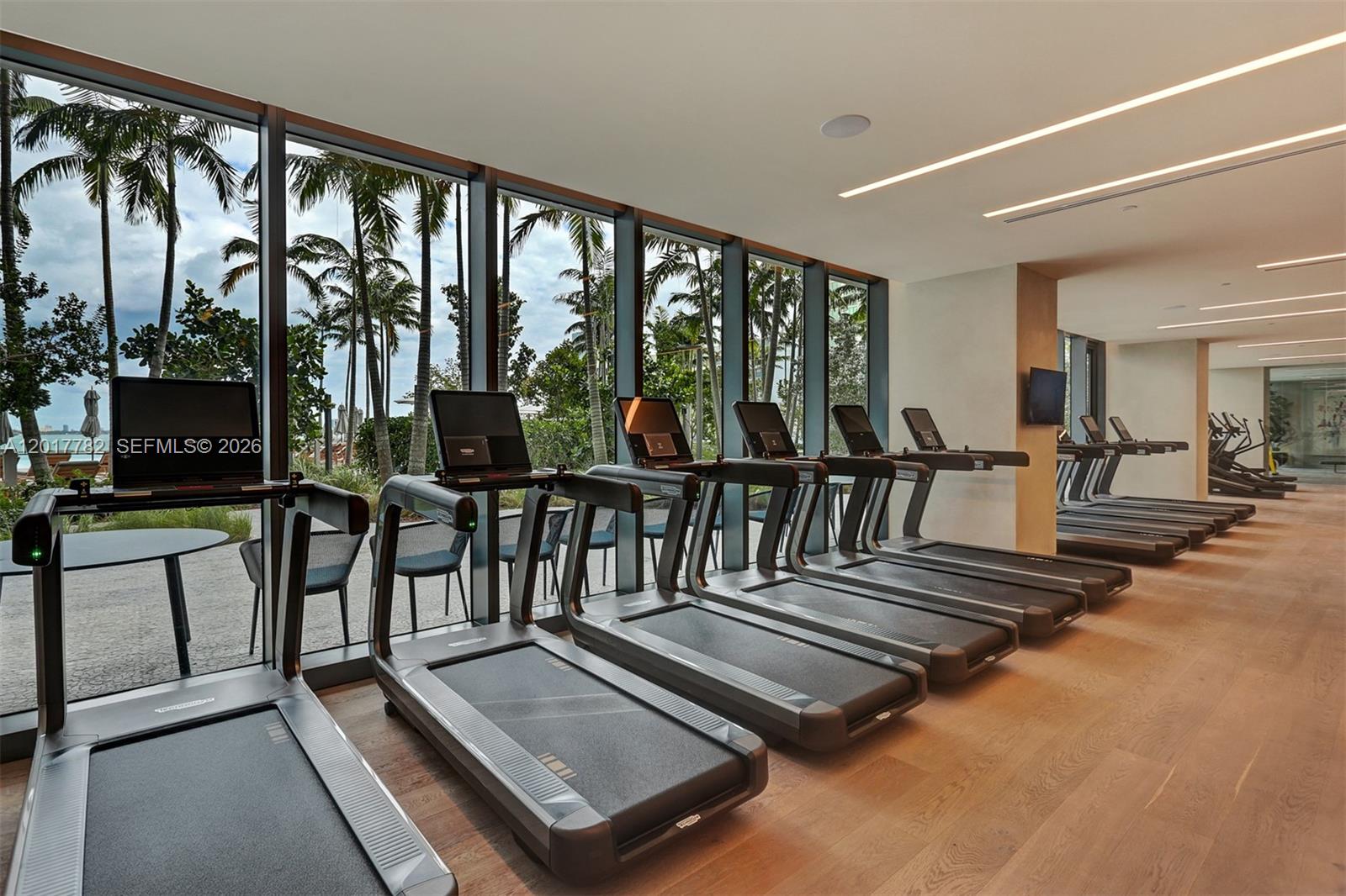GRAN PARAISO CONDO - Residential