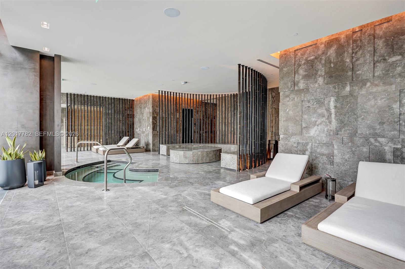 GRAN PARAISO CONDO - Residential