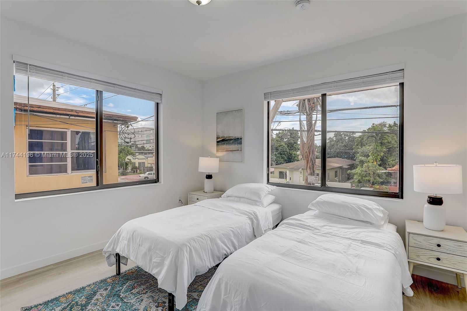 LAWRENCE ESTATES LAND COS - Residential Income