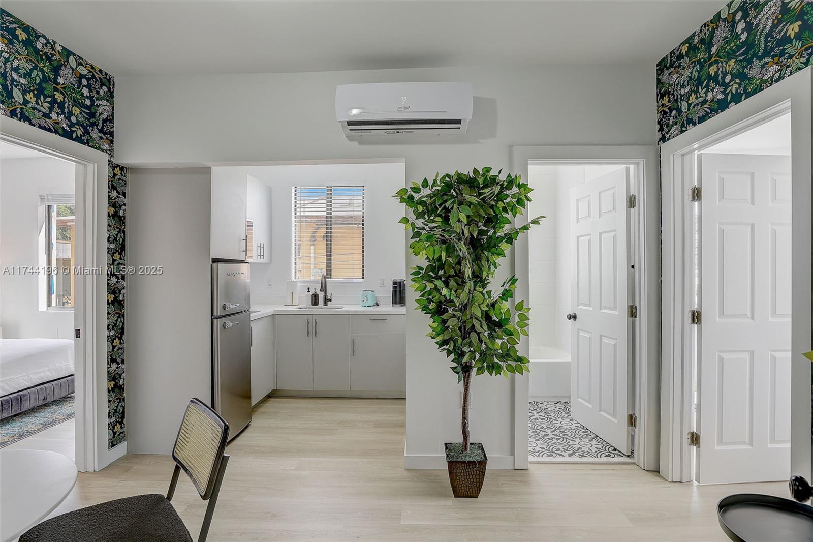 LAWRENCE ESTATES LAND COS - Residential Income