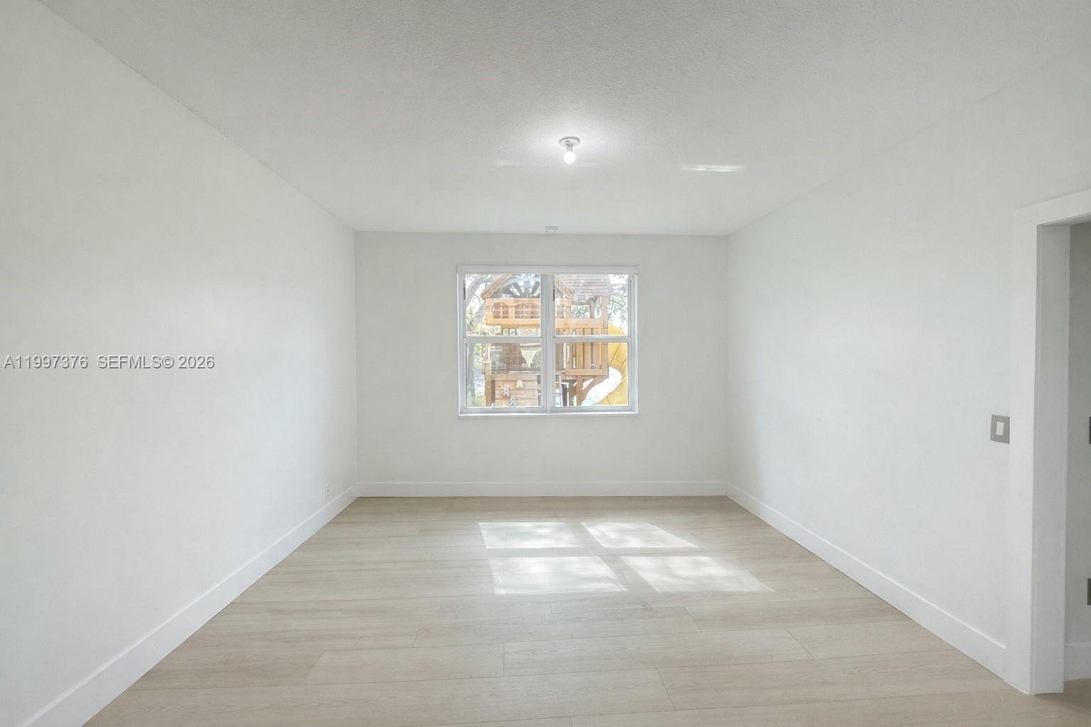 NAUTICA PLAT - Residential Lease