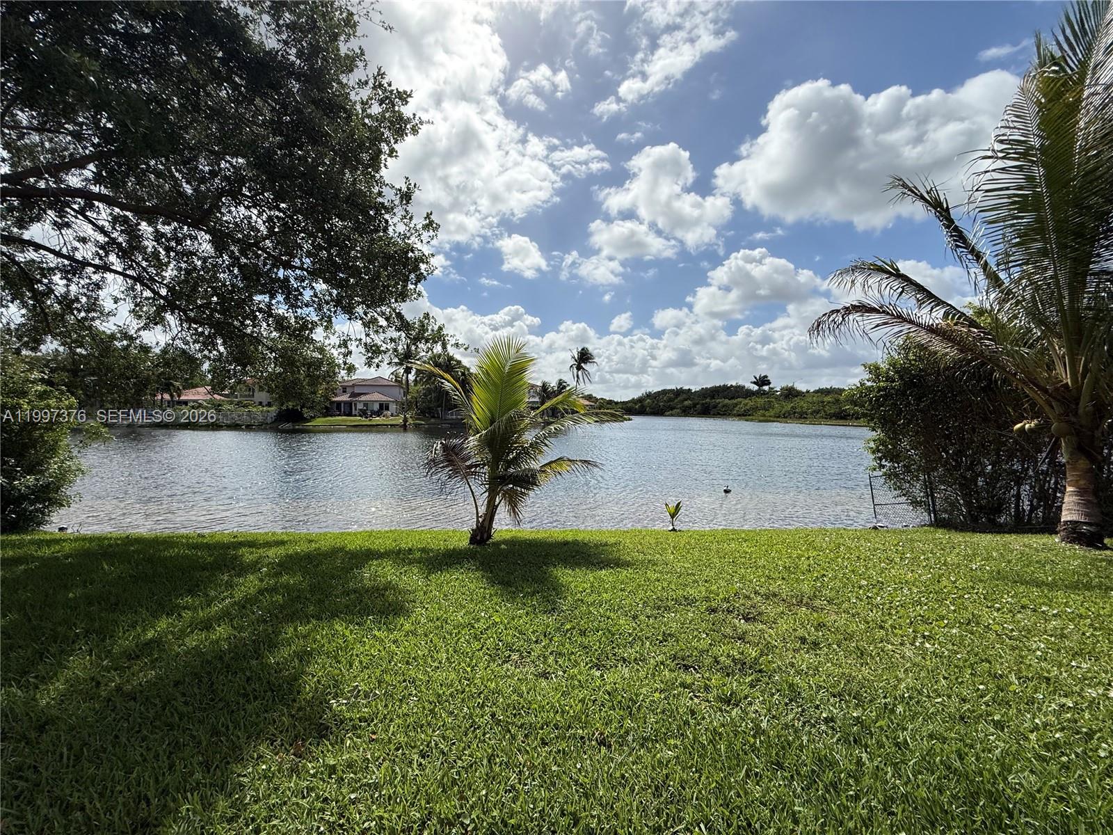 NAUTICA PLAT - Residential Lease