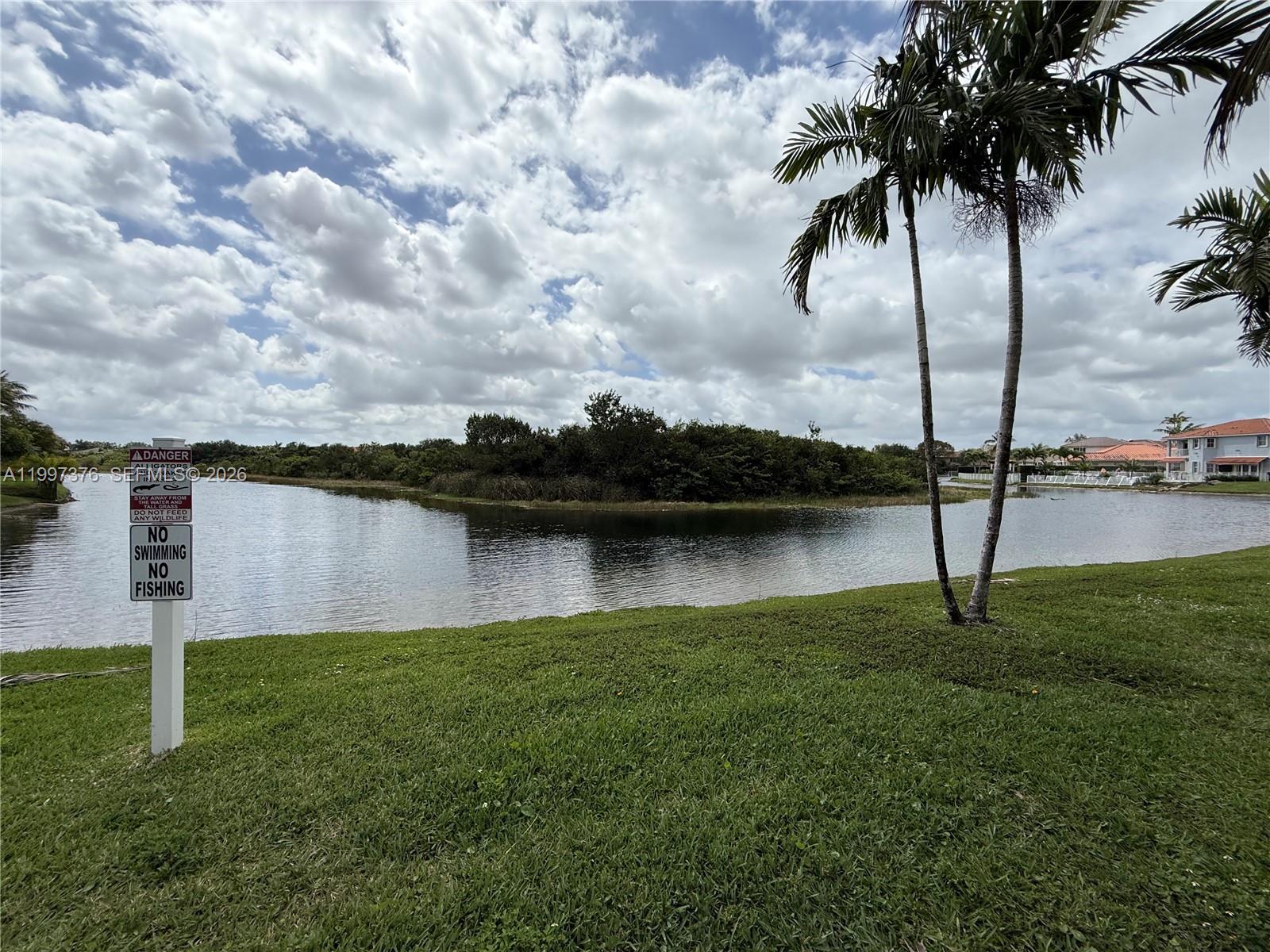 NAUTICA PLAT - Residential Lease