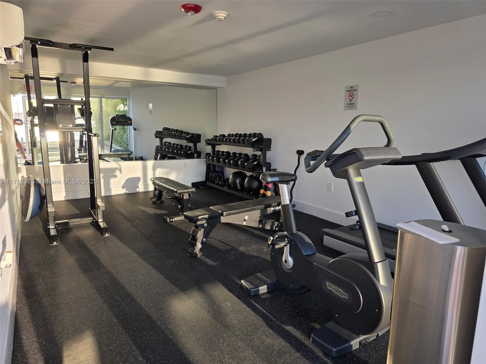 THE ISLANDER CLUB CONDO - Residential