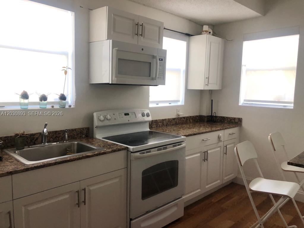 737 Jefferson Ave 103