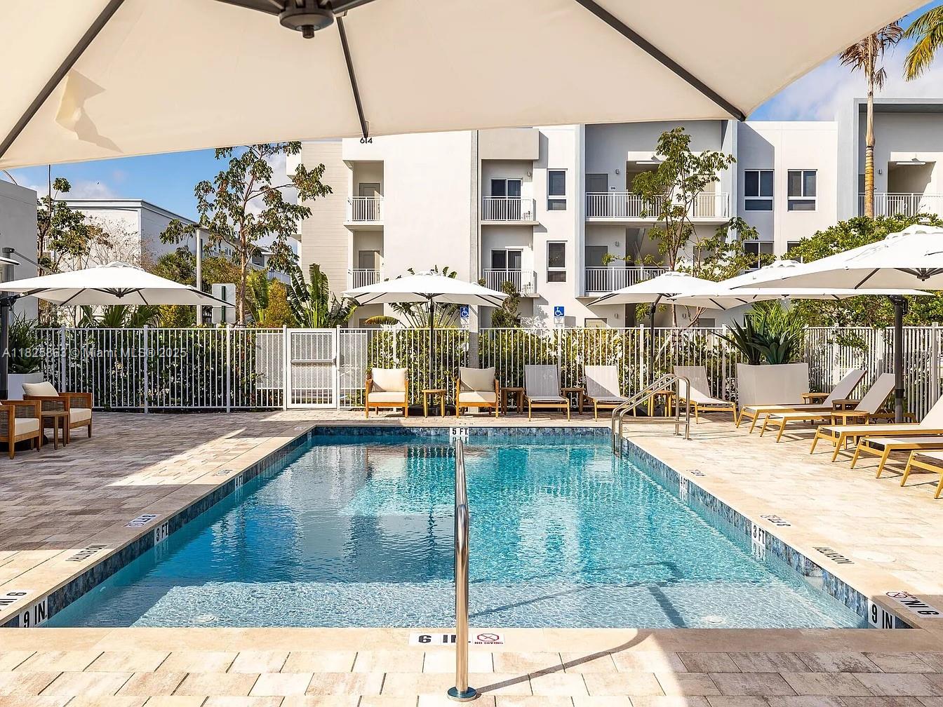 Welcome to Atlantica at Dania Beach, a stunning collection of brand-new 1–2-bedroom and 2?+?den residences built in 2024. Nestled just minutes from the Atlantic shoreline, Port Everglades cruise port, Fort Lauderdale–Hollywood International Airport, and vibrant Las Olas nightlife.
These garden-style condos are set atop lushly landscaped grounds spanning over 5 acres, presenting modern coastal architecture across six three-story buildings with 124 total units.
Stylish kitchens featuring granite countertops and soft-close cabinetry
Porcelain-tiled floors, designer fixtures, stainless appliances
In-unit washer/dryer & ceiling fans throughout
Spacious layouts: 703–1,159?sq?ft, some with dens or private balconies
Only a few minutes from Dania Beach and its iconic pier
