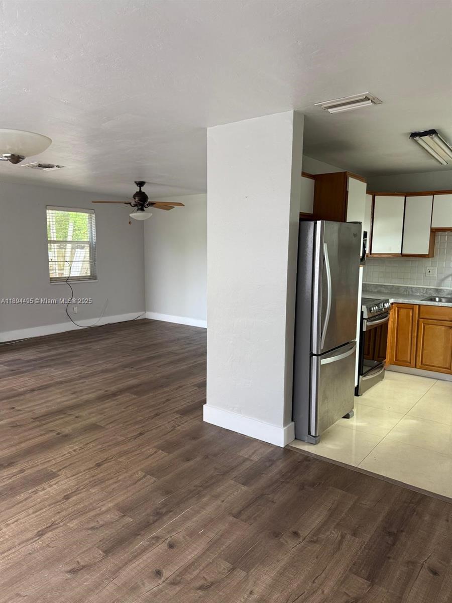 COLLIER ESTATES 4TH ADD - Residential Lease